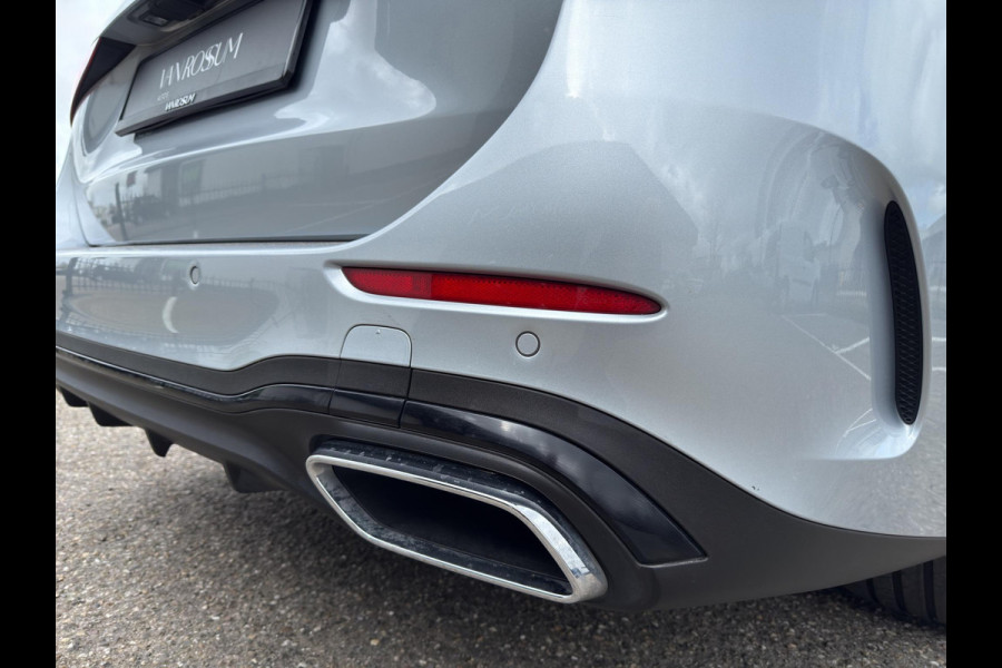 Mercedes-Benz C-Klasse 300 e AMG Line Premium Plus | Pano | 360 | Head -Up | Leder | Sfeer | Memory | Night Pakket | Trekhaak |