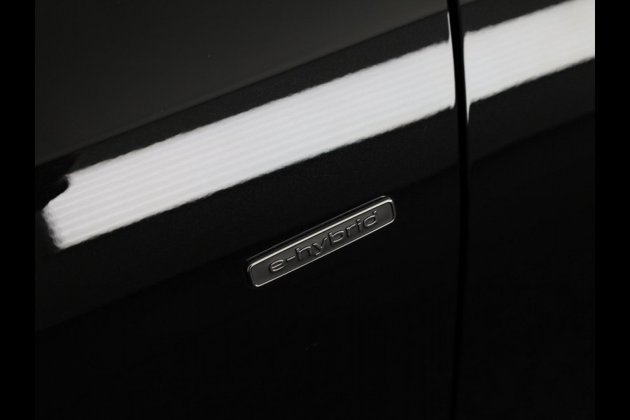Audi A6 Avant 2.0 e-hybrid quattro S edition 299pk | Trekhaak | S line interieur | Elektrisch verstelbare voorstoelen |