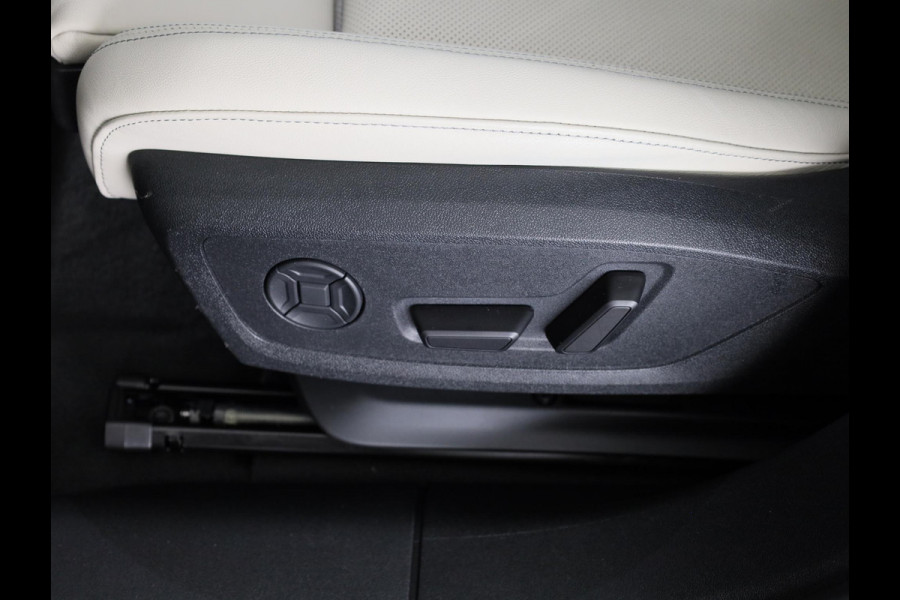 Audi A6 Avant e-tron Advanced edition performance 100 kWh 367pk | Adaptieve cruise controle | Stoelventilatie | Pack Tech Pro | Beige Leder