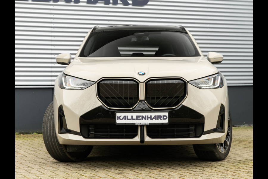 BMW X3 30e xDrive M-Sport Pro - Pano - Trekhaak - Stuurwiel Verwarmd