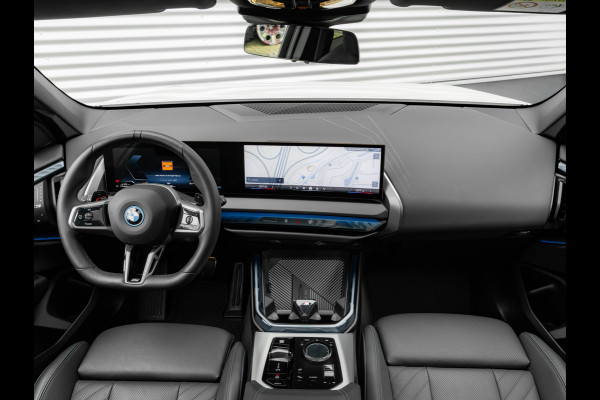 BMW X3 30e xDrive M-Sport Pro - Pano - Trekhaak - Stuurwiel Verwarmd