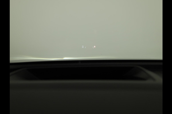 Audi Q4 e-tron 40 S-line 77kWh 204pk | SOH 94% | Panoramadak| Navigatie | Parkeercamera | Lederen bekleding | Keyless pakket | Head up display