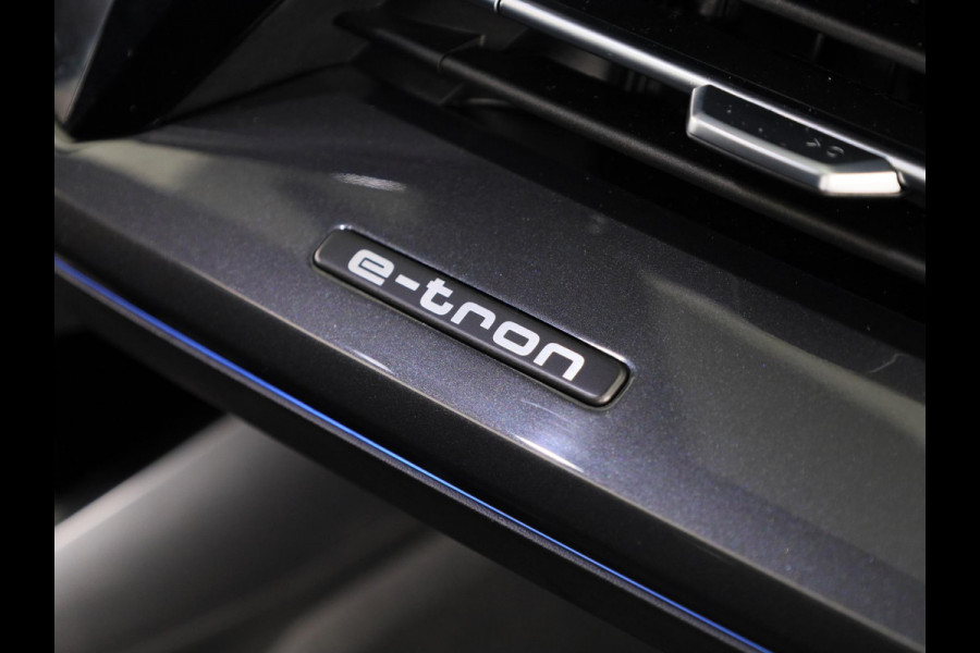 Audi Q4 e-tron 40 S-line 77kWh 204pk | SOH 94% | Panoramadak| Navigatie | Parkeercamera | Lederen bekleding | Keyless pakket | Head up display