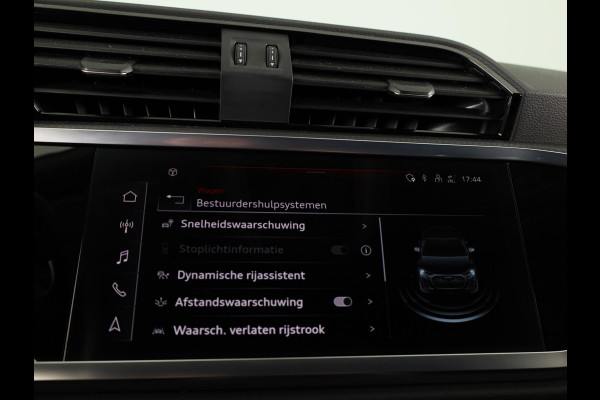 Audi Q3 Sportback 45 TFSI e S Edition 245pk | Verlengde garantie | Navigatie | Verwarmnbare voorstoelen | Dode hoek detectie | Adaptieve cruise controle