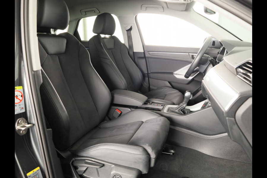 Audi Q3 Sportback 45 TFSI e S Edition 245pk | Verlengde garantie | Navigatie | Verwarmnbare voorstoelen | Dode hoek detectie | Adaptieve cruise controle