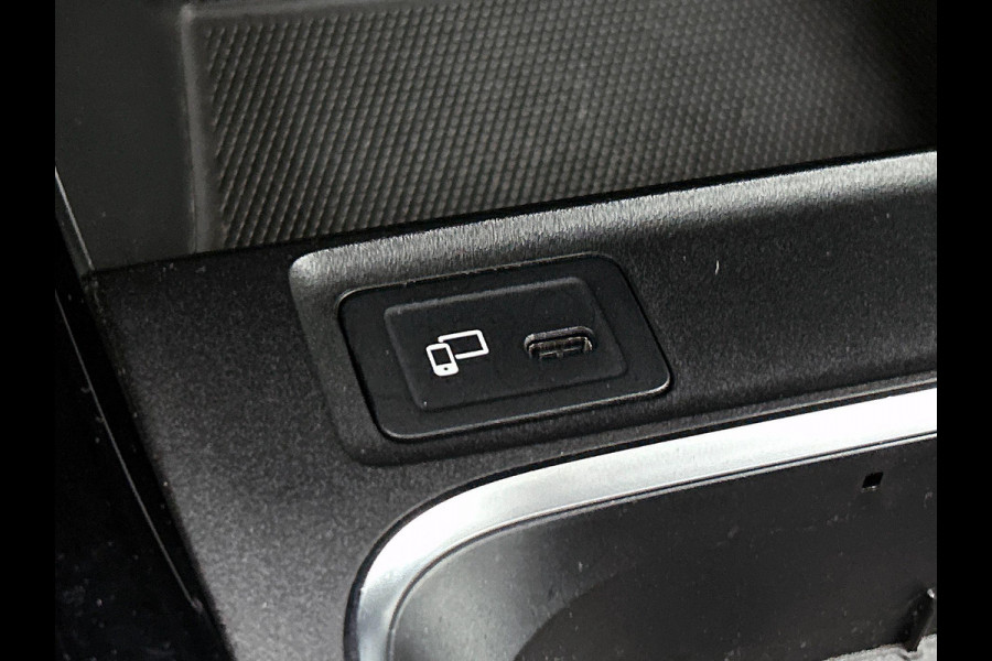 Mercedes-Benz A-Klasse 200 NAVI | CRUISE | 18” AMG | STOELVERWARMING