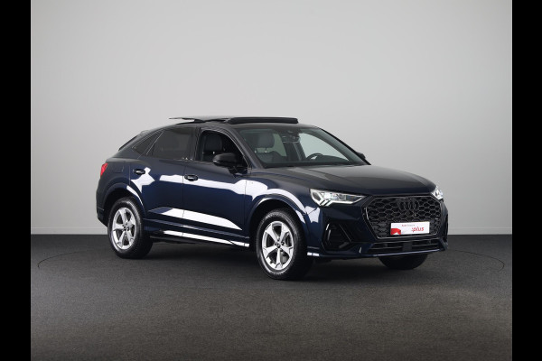 Audi Q3 Sportback 45 TFSI e S Edition 245 pk S-tronic | Navigatie | Panoramadak | Parkeersensoren | Adaptieve cruise control | S-Line