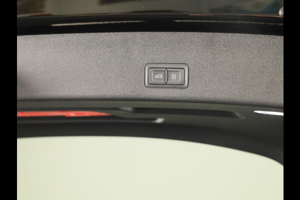 Audi Q3 Sportback S edition e-hybrid 272 pk | Techniek pakket pro | MMI experience pro | OLED achterlichten | Lederen interieur |