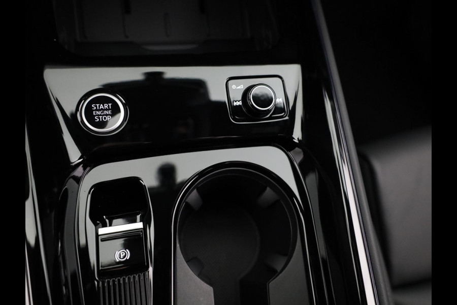 Audi Q3 Sportback S edition e-hybrid 272 pk | Techniek pakket pro | MMI experience pro | OLED achterlichten | Lederen interieur |