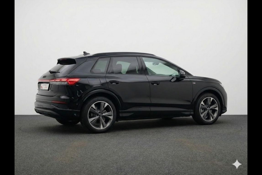 Audi Q4 e-tron 45 quattro S Edition 82 kWh 286pk | Privé lease v.a € 908,- |  Panoramadak | Elektrisch verstelbare stoelen | 20 inch Lichtmetalen velgen | Adaptieve cruise controle