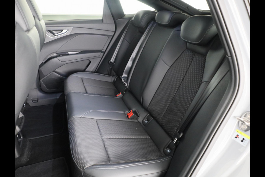 Audi Q4 Sportback e-tron 45 quattro S Edition Competition 82 kWh 286pk |  Assistentiepakket plus | 20 inch lichtmetalen velgen | Lichtpakket plus |
