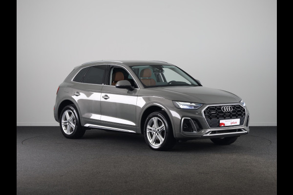 Audi Q5 50 TFSI e S edition 299 pk S-tronic | Navigatie | Parkeersensoren | Achteruitrijcamera | Autom. airco (3 zones) | S-line