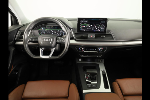 Audi Q5 50 TFSI e S edition 299 pk S-tronic | Navigatie | Parkeersensoren | Achteruitrijcamera | Autom. airco (3 zones) | S-line