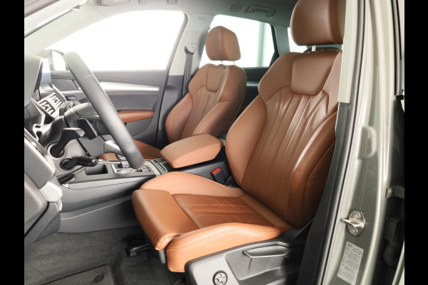 Audi Q5 50 TFSI e S edition 299 pk S-tronic | Navigatie | Parkeersensoren | Achteruitrijcamera | Autom. airco (3 zones) | S-line