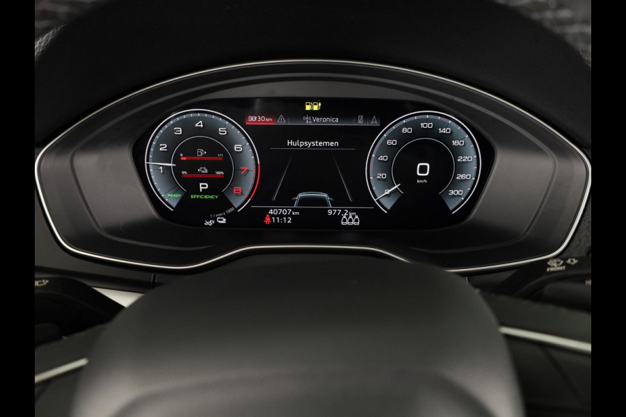 Audi Q5 50 TFSI e S edition 299 pk S-tronic | Navigatie | Parkeersensoren | Achteruitrijcamera | Autom. airco (3 zones) | S-line