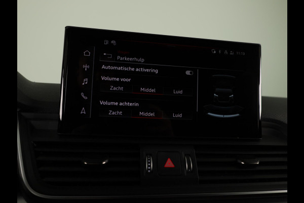 Audi Q5 50 TFSI e S edition 299 pk S-tronic | Navigatie | Parkeersensoren | Achteruitrijcamera | Autom. airco (3 zones) | S-line
