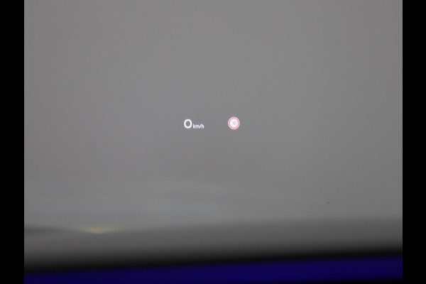 Audi SQ6 e-tron quattro 100 kWh 490pk | Panoramadak | B&O Audio | Electrisch verstelbare voorstoelen + geheugen bestuurderstoel | MMI Experience Pro