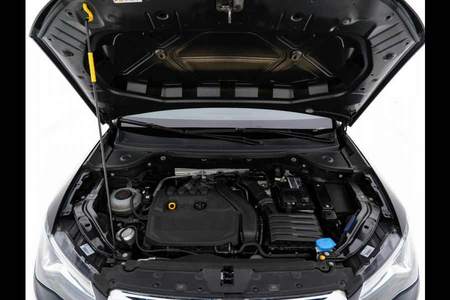 Seat Ateca 1.5 TSI FR Business Intense (INCL-BTW) *FULL-LED | SPORTSEATS | NAVI-FULLMAP | LEATHER-MICROFIBRE | CAMERA | KEYLESS | DAB+ | CARPLAY | ECC | PDC | CRUISE | TOWBAR | 18''ALU*