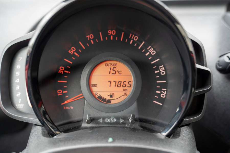 Toyota Aygo 1.0 VVT-i x-Nav | Prijs rijklaar incl. 12 mnd garantie | Bluetooth Usb Camera Airco