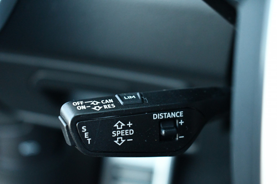 Audi A6 Avant 55 TFSI e quattro Competition Pano HUD ACC 360 Trekh Adp-demping