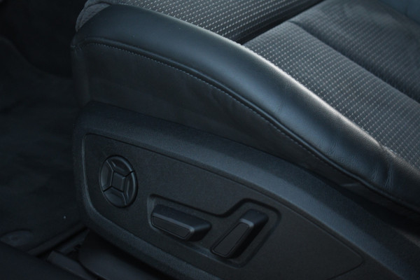 Audi A6 Avant 55 TFSI e quattro Competition Pano HUD ACC 360 Trekh Adp-demping