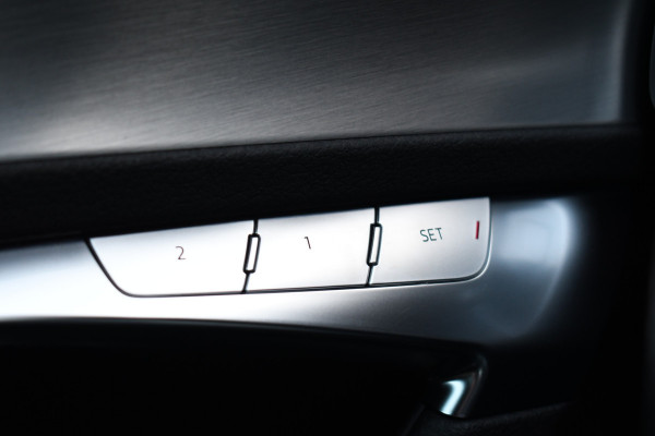 Audi A6 Avant 55 TFSI e quattro Competition Pano HUD ACC 360 Trekh Adp-demping