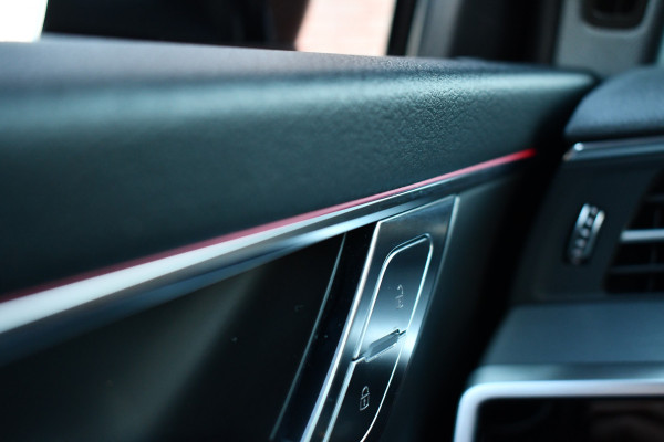 Audi A6 Avant 55 TFSI e quattro Competition Pano HUD ACC 360 Trekh Adp-demping