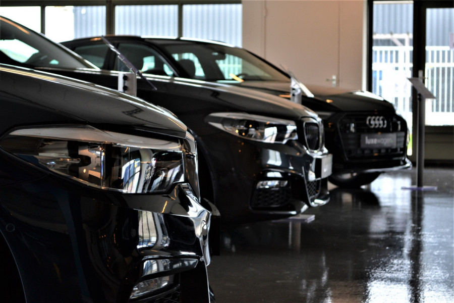 Audi A6 Avant 55 TFSI e quattro Competition Pano HUD ACC 360 Trekh Adp-demping