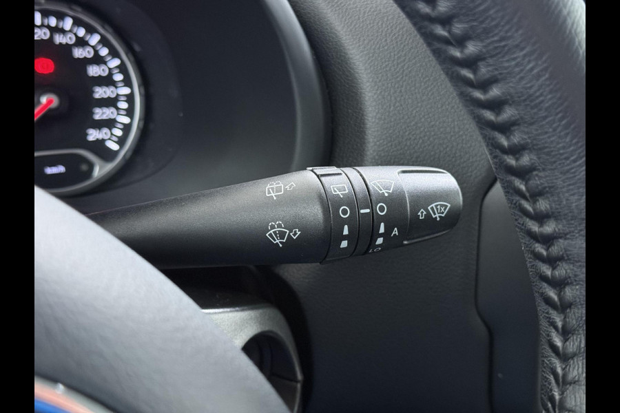 Jeep Renegade 1.0T Limited VAN €19.900,- VOOR €17.877,- UW LENTEVOORDEEL: € 2.023,-!| AFNEEMBARE TREKHAAK| ADAPTIEVE CRUISE CONTROL| RIJKLAARPRIJS INCL.12 MND BOVAG GARANTIE| FULL LED|