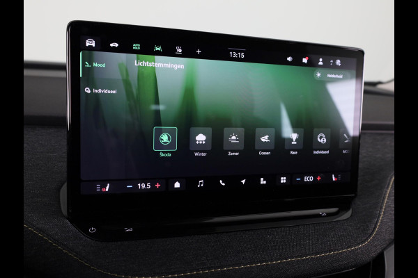 Škoda Elroq 60 Business Edition 204pk | SoH 100% | Blind Spot | Navi | Camera | Cruise Control | Park Assist | Stoelverwarming