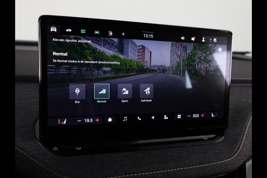 Škoda Elroq 60 Business Edition 204pk | SoH 100% | Blind Spot | Navi | Camera | Cruise Control | Park Assist | Stoelverwarming