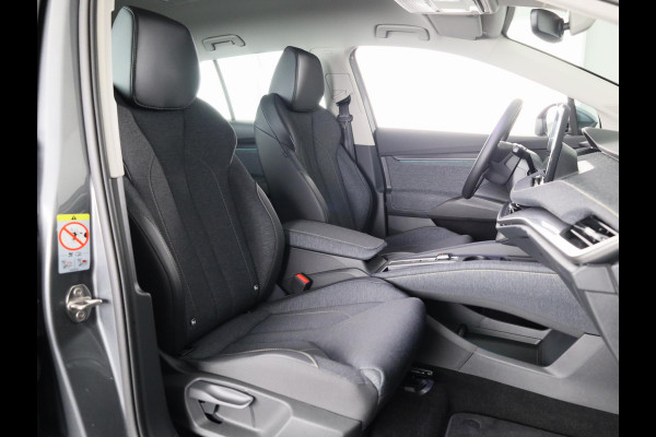 Škoda Elroq 60 Business Edition 204pk | SoH 100% | Blind Spot | Navi | Camera | Cruise Control | Park Assist | Stoelverwarming