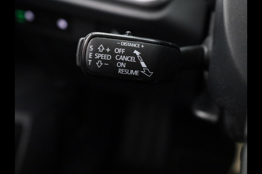 Škoda Elroq 60 Business Edition 204pk | SoH 100% | Blind Spot | Navi | Camera | Cruise Control | Park Assist | Stoelverwarming