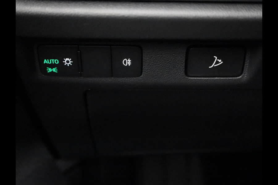 Škoda Elroq 60 Business Edition 204pk | SoH 100% | Blind Spot | Navi | Camera | Cruise Control | Park Assist | Stoelverwarming