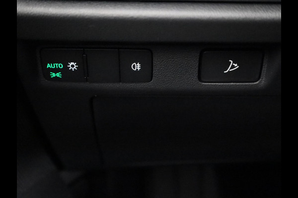 Škoda Elroq 60 Business Edition 204pk | SoH 100% | Blind Spot | Navi | Camera | Cruise Control | Park Assist | Stoelverwarming