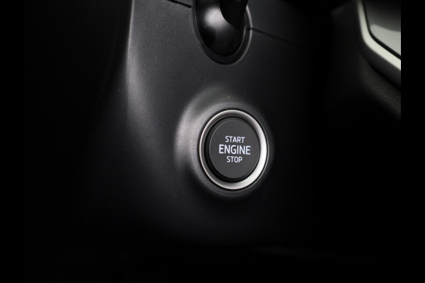 Škoda Elroq 60 Business Edition 204pk | SoH 100% | Blind Spot | Navi | Camera | Cruise Control | Park Assist | Stoelverwarming