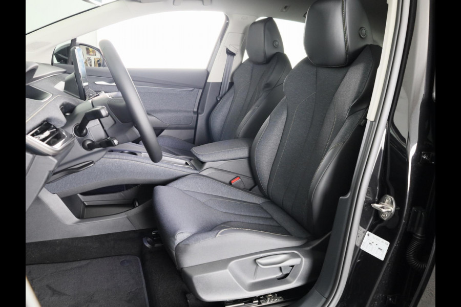 Škoda Elroq 60 Business Edition - Tour 204pk | Trekhaak | 20 inch | Stoelverwarming | Adaptive Cruise Control | Blind Spot