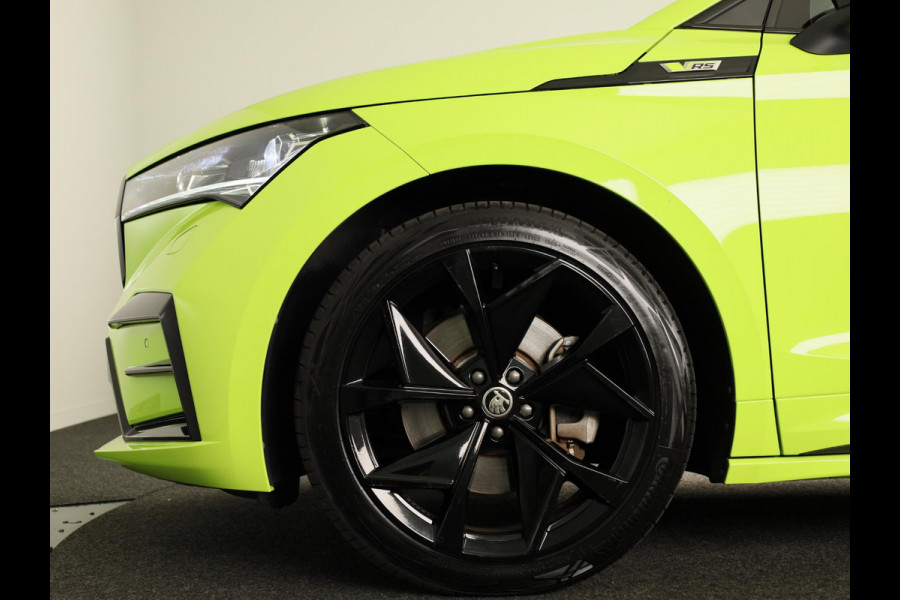 Škoda ENYAQ Coupé iV 80 RS 299pk | SoH 93% | Panoramadak | Elektrisch verstelbare stoelen met geheugen | Verwarmbare voorstoelen en achterbank |