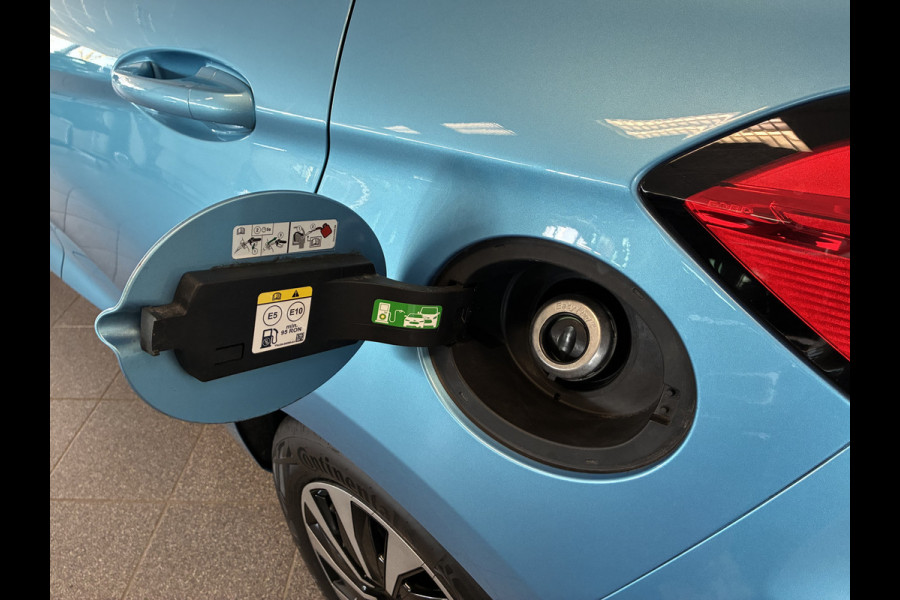 Ford Fiesta 125pk Hybride Titanium MHEV winterpakket-apple carplay-privacyglass