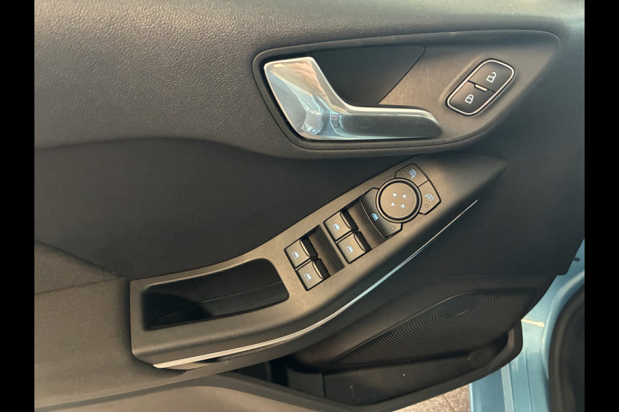 Ford Fiesta 125pk Hybride Titanium MHEV winterpakket-apple carplay-privacyglass