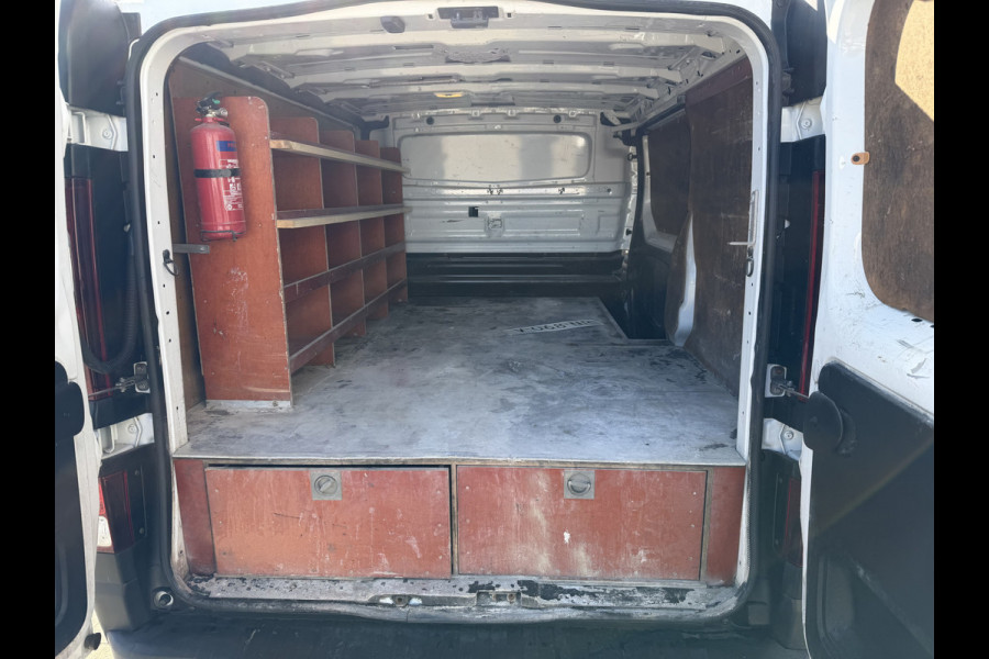 Opel Vivaro 1.6 CDTI L1H1 Edition EcoFlex / euro 6 / bpm vrij / vaste prijs rijklaar € 8950 ex btw / lease vanaf € 151 / airco / cruise / trekhaak / ingerichte laadruimte / ex bouw bus