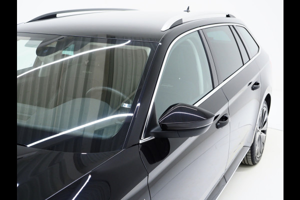 Škoda Superb Combi 1.4 TSI iV Laurin & Klement | Massage | Leder | Trekhaak | 360 | Canton | Keyless | Adaptive Cruise | Carplay
