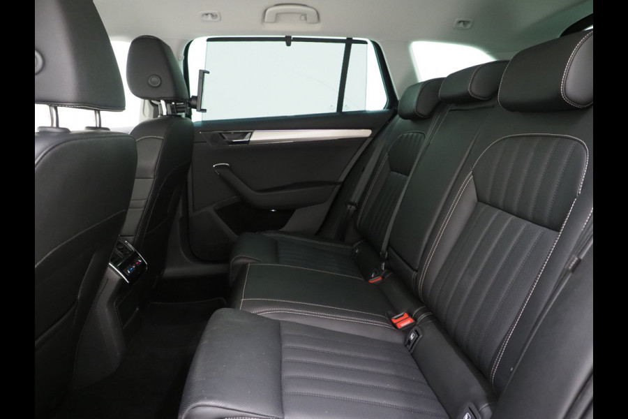 Škoda Superb Combi 1.4 TSI iV Laurin & Klement | Massage | Leder | Trekhaak | 360 | Canton | Keyless | Adaptive Cruise | Carplay