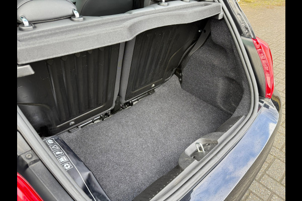 Fiat 500 1.0 Hybrid Rockstar Sport - Navi - Climate - Parkeerhulp- Org.NL