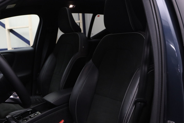 Volvo XC40 1.5 T5 262 PK Recharge R-Design, Panoramadak, Memory, H/K Sound, Camera