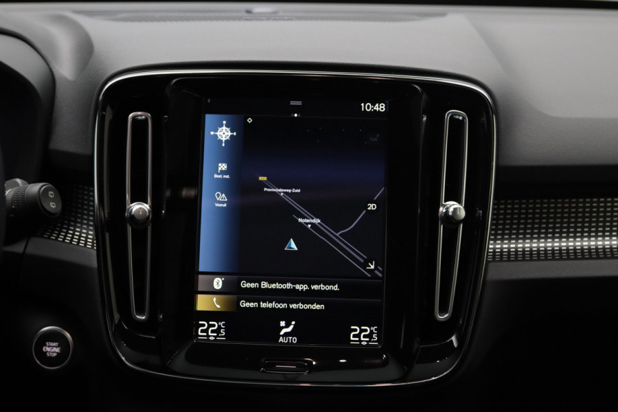 Volvo XC40 1.5 T5 262 PK Recharge R-Design, Panoramadak, Memory, H/K Sound, Camera