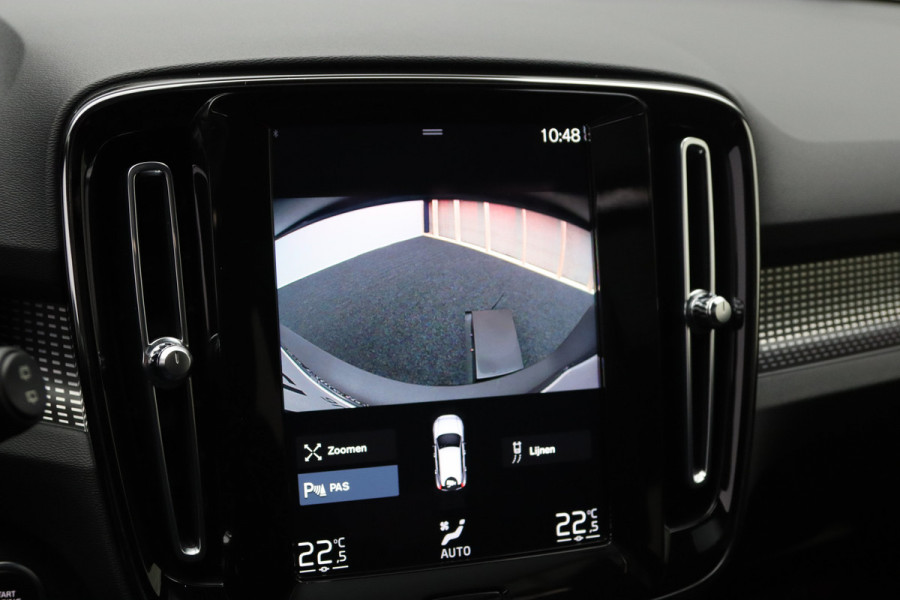 Volvo XC40 1.5 T5 262 PK Recharge R-Design, Panoramadak, Memory, H/K Sound, Camera