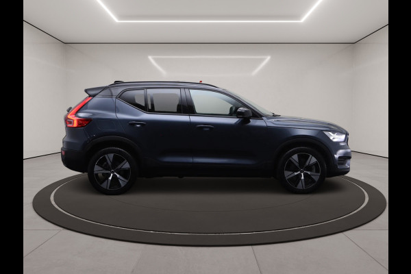 Volvo XC40 1.5 T5 262 PK Recharge R-Design, Panoramadak, Memory, H/K Sound, Camera
