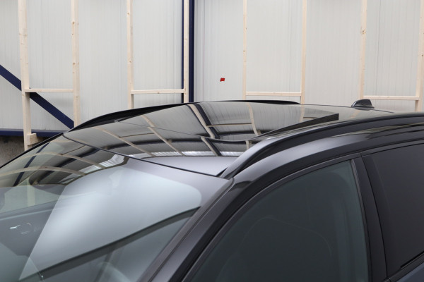 Volvo XC40 1.5 T5 262 PK Recharge R-Design, Panoramadak, Memory, H/K Sound, Camera