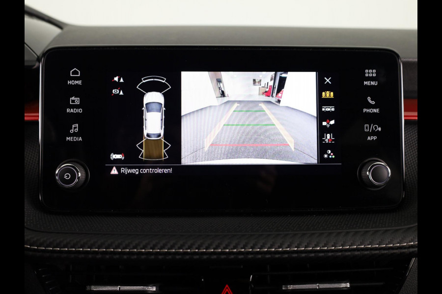 Škoda Fabia 1.0 TSI Monte Carlo 115 pk Automaat (DSG) | Adaptive Cruise Control | Navigatie via App | Parkeersensoren | Achteruitrijcamera | LED koplampen |